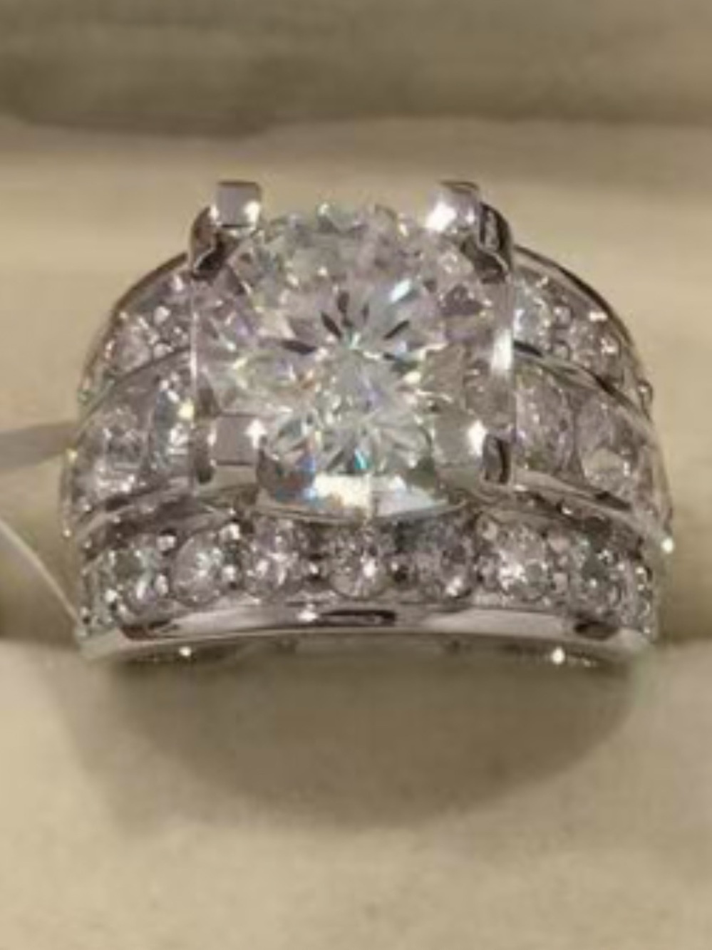 Ring